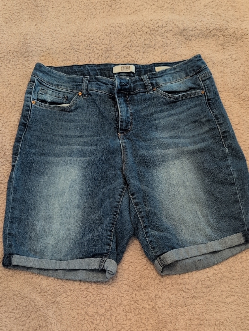 Vintage America Blues Boho Bermuda Denim Shorts Size 10/30